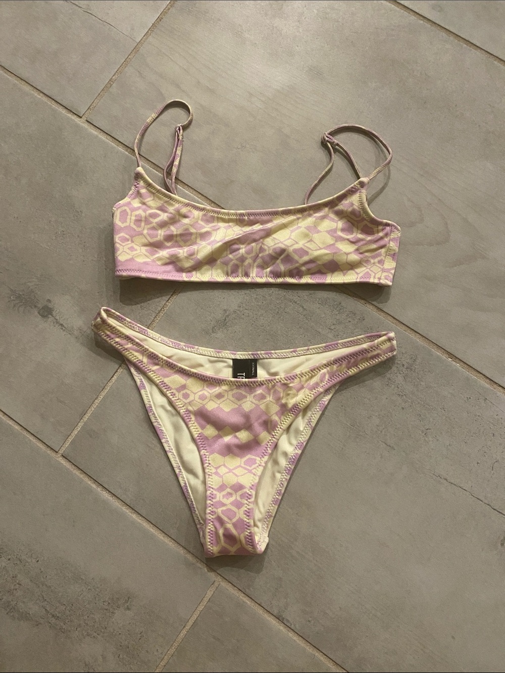 Triangl bikini